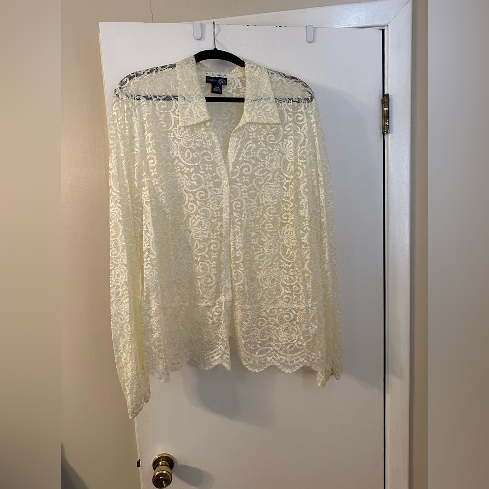 Cream/ivory lace button up top